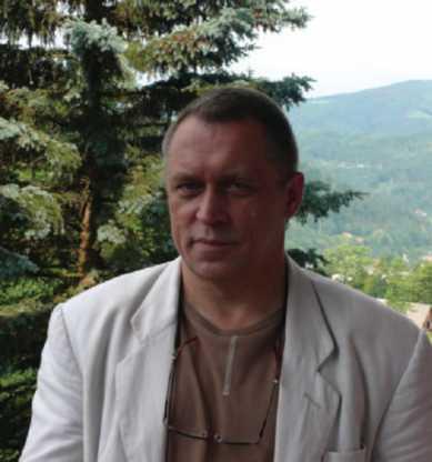 Dr Marek Łyp